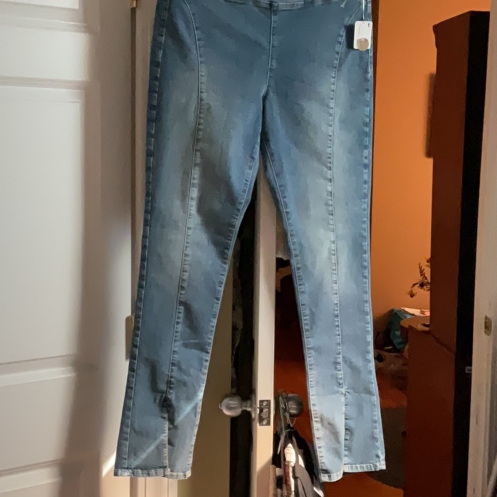 We The Free Blue Straight SPLIT Leg Jeans